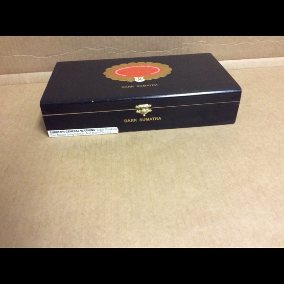Wooden Cigar Box Hoyo de Monterrey de Jose Gener - Picture 2 of 8
